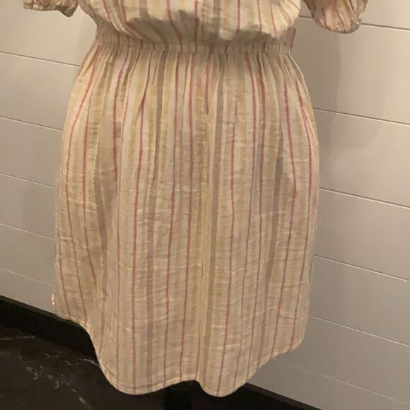 a.n.a Short Sleeve, Popover, Dress, Women's Size Medium - Picture 3 of 9